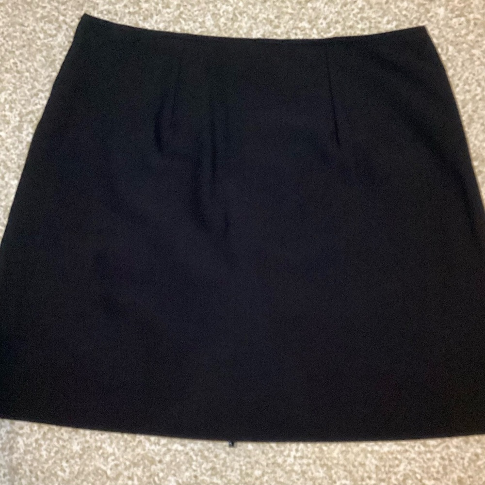 Athleta Stellar Skort Size Small - image 2